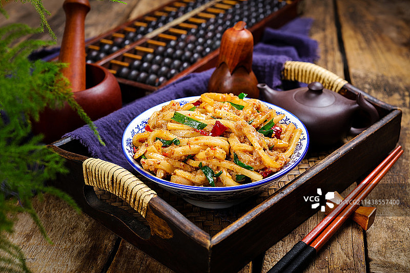 云南特色小吃美食小炒饵块丝图片素材