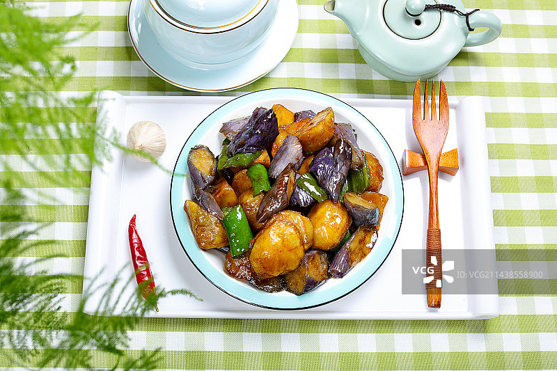 美味家常菜小炒茄子土豆地三鲜图片素材