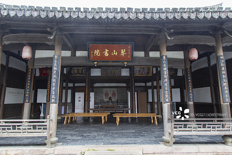 浙江温州市永嘉县楠溪江古村：岩头村图片素材