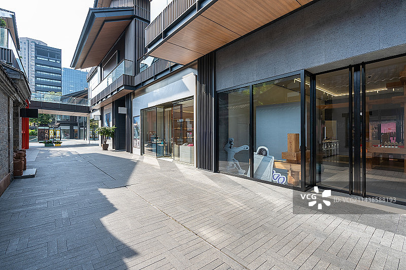 购物中心的街道与商店图片素材