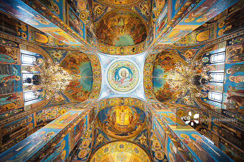 俄罗斯圣彼得堡滴血救世主教堂穹顶仰望视角наб. канала Грибоедова图片素材
