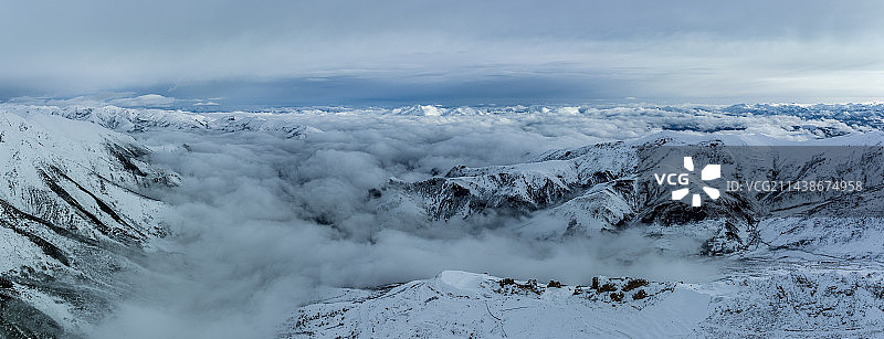 西藏那曲：航拍藏北高原雪域风光图片素材