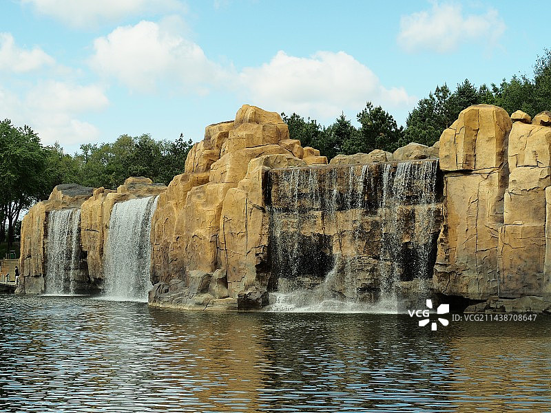太阳岛瀑布水帘洞图片素材