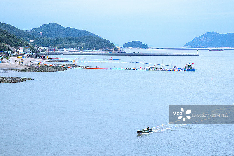 浙江温州市“洞头风景区”半屏山风光。图片素材