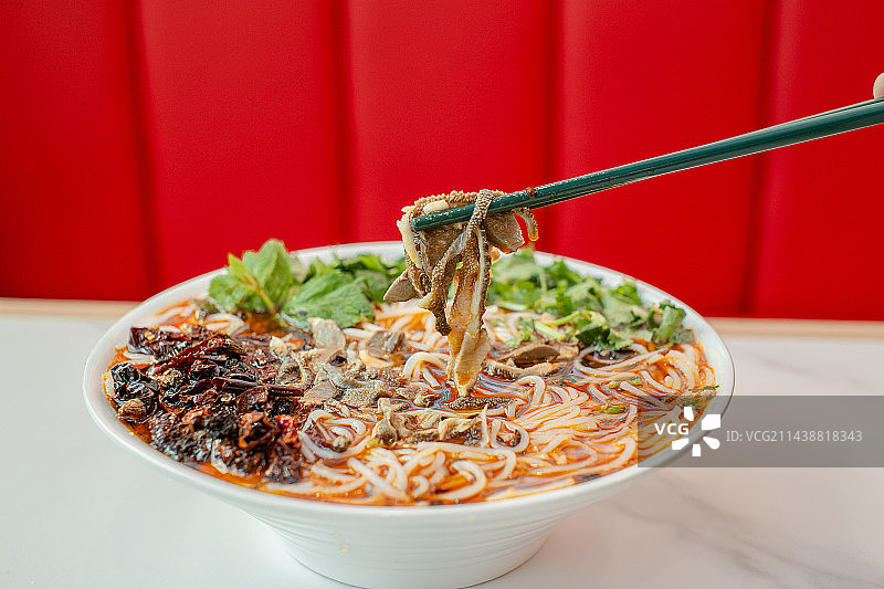 贵州羊肉粉夹起来的图羊肉粉造型图片素材