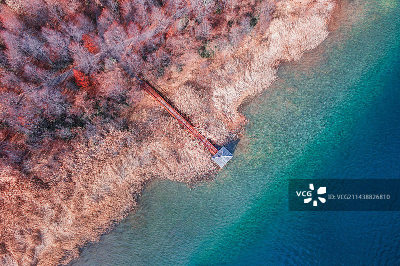 冬天的泸沽湖草海图片素材