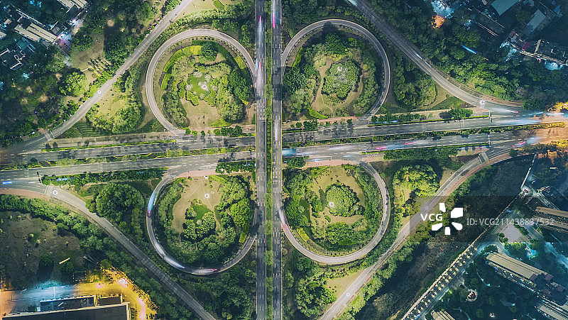 俯瞰苜蓿叶型立交桥，柳州阳和立交桥图片素材