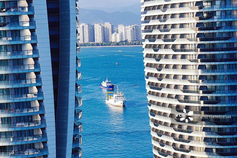 海南三亚凤凰岛俯视图图片素材