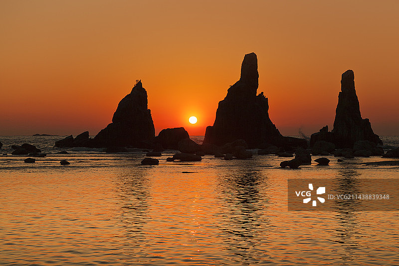 桥杭岩日出，和歌山县东牟娄郡串本町图片素材