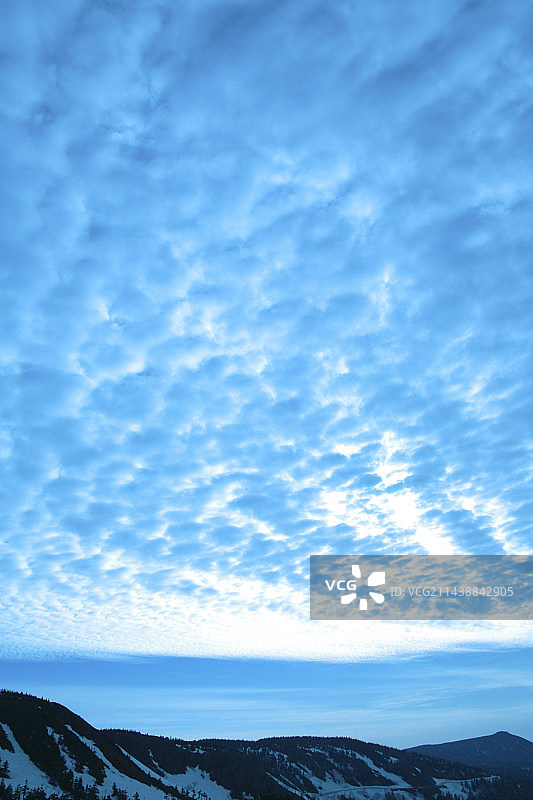 缩放云，八幡平山，岩手县图片素材