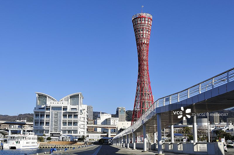 从日本兵库县神户市中突堤客运站看神户港塔图片素材