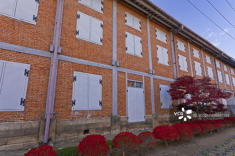 日本群马县富冈丝绸厂的东茧仓库图片素材