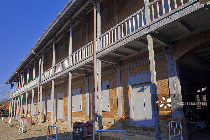 日本群马县富冈丝绸厂的东茧仓库图片素材