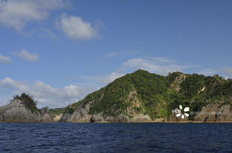 鸟取县岩美町 Tomiura 海岸灯塔图片素材