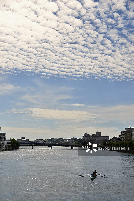 大桥川与赛船会，鱼镇，松江，岛根县，岛根县图片素材