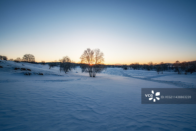 冬季坝上冰雪世界日落风景图片素材