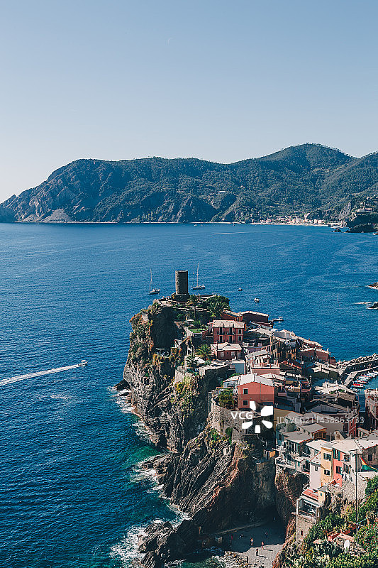 欧洲意大利五渔村海边村庄欧式建筑图片素材