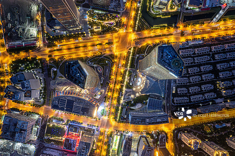 西岸凤巢夜景航拍图片素材