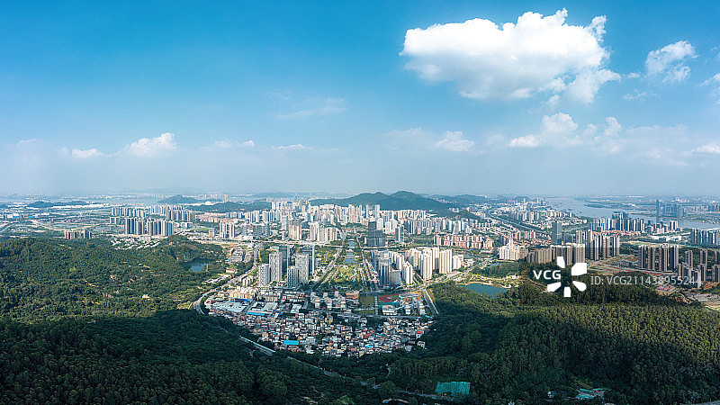 航拍广州南沙自贸区城市天际线图片素材
