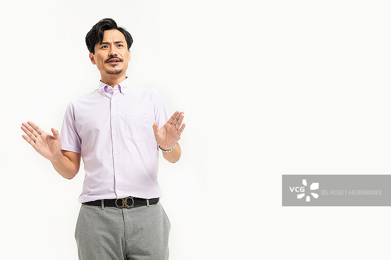 自由演讲的中年男人图片素材