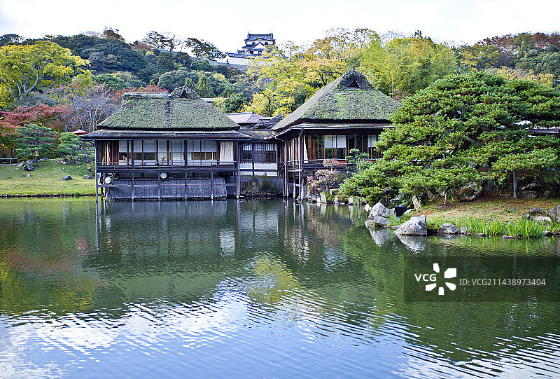 彦根市玄宫园和彦根城的麟祥阁，滋贺县图片素材
