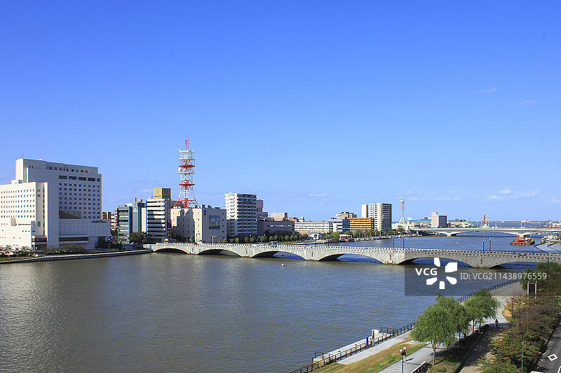 新泻县中央区信浓川与万代桥图片素材