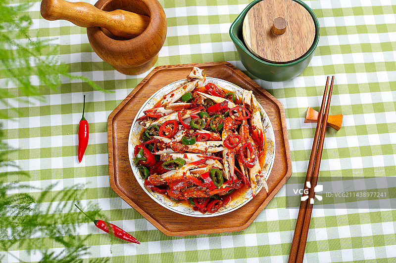 香辣美味特色菜辣椒炒蟹钳图片素材