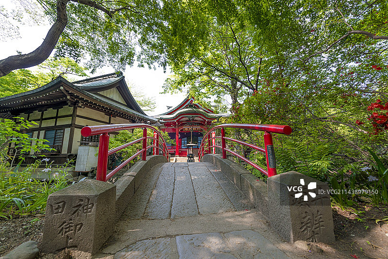 日本东京武藏野三鹰市井之头弁财天（口才、音乐和智慧女神）图片素材