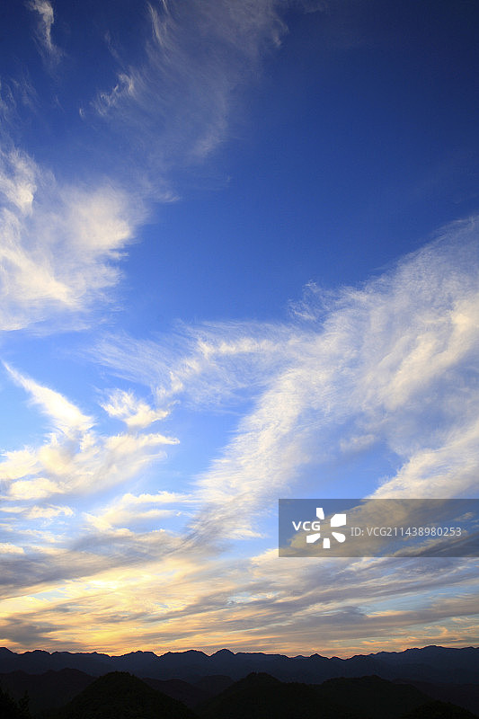 黄昏时分的云彩，和歌山县新宫市图片素材