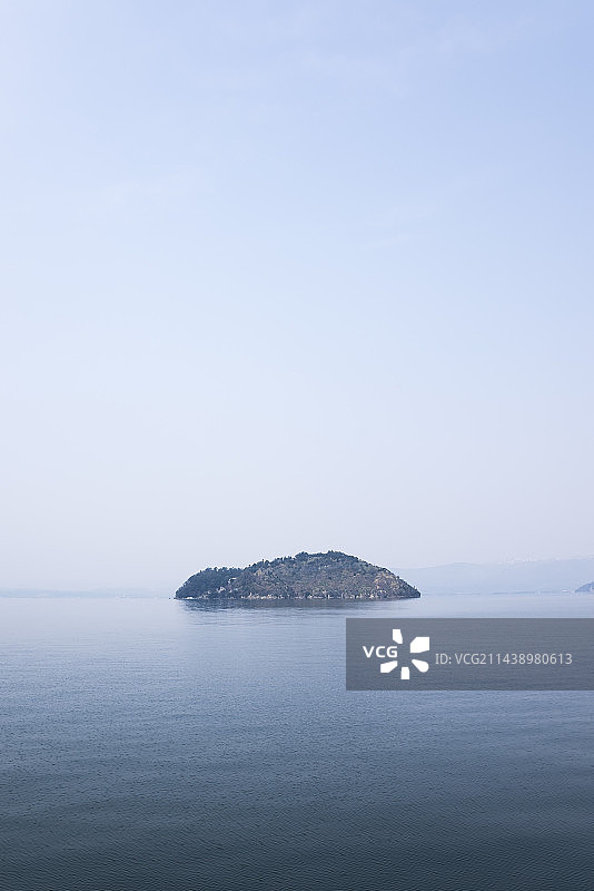 日本琵琶湖竹生岛风光（滋贺县长滨市）图片素材