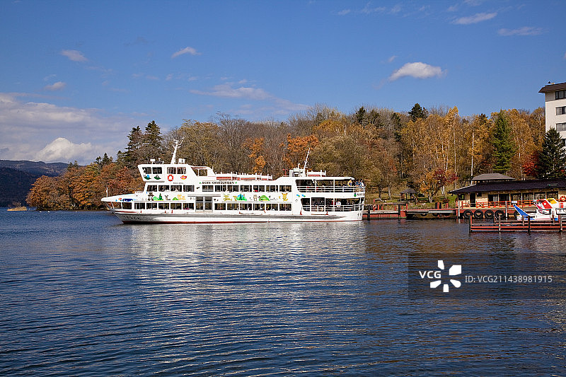 北海道阿寒湖观光船图片素材