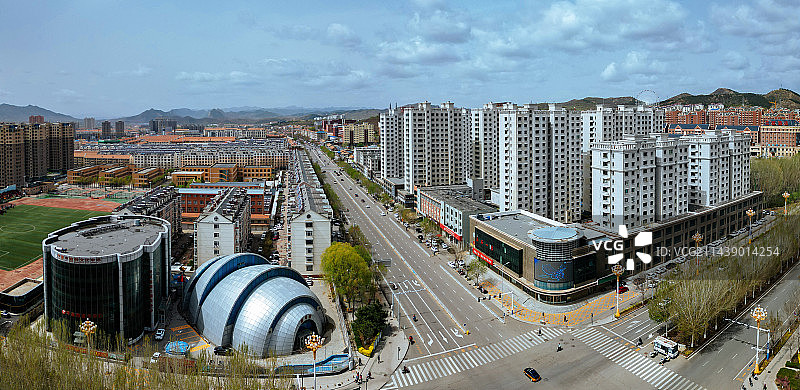 平泉市 地标 文魁公园 油画城  游泳馆 亮达国际 山庄集团图片素材