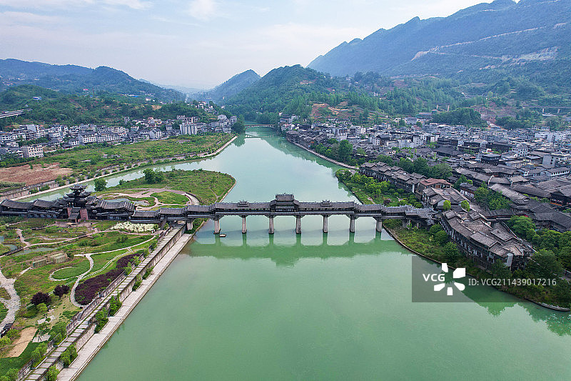 重庆黔江濯水古镇 第一风雨廊桥图片素材