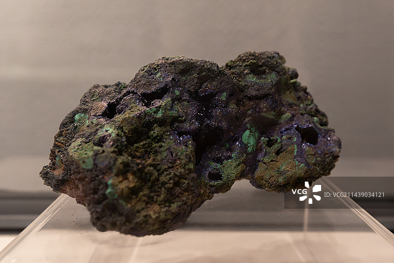 宁波市博物馆的铜矿原材料图片素材