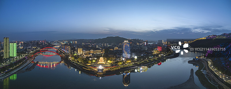 四川宜宾城市夜景全景图图片素材
