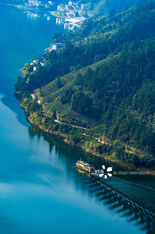 安徽省黄山歙县武阳乡新安江大川岛图片素材