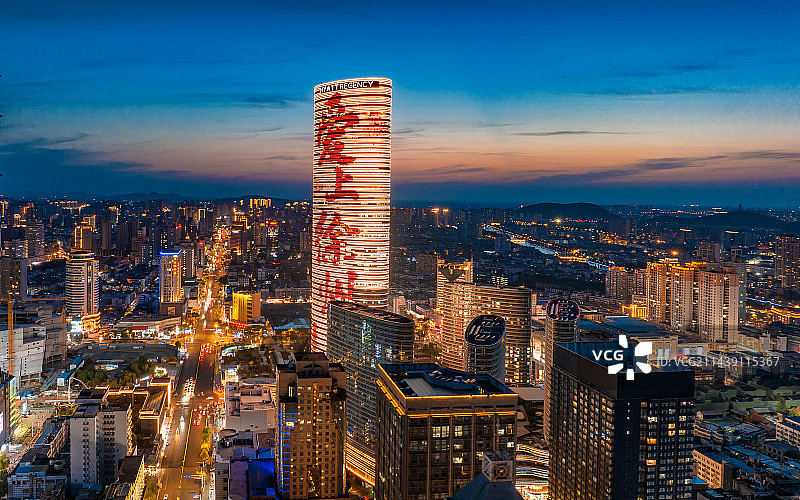 徐州苏宁广场与晚霞图片素材