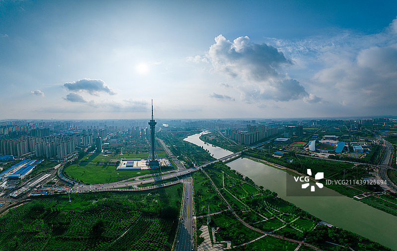 高视角航拍河南周口沙颍河城市景观全景图片素材