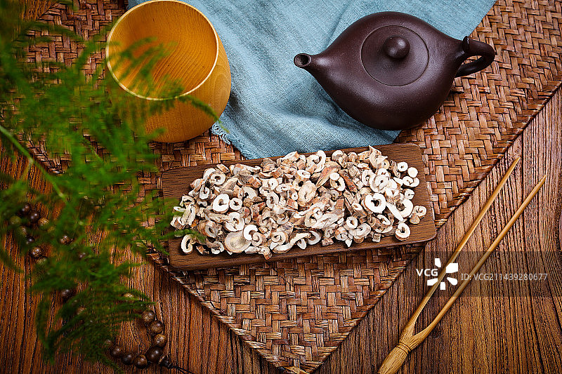 药用植物传统中医中草药材丹皮图片素材