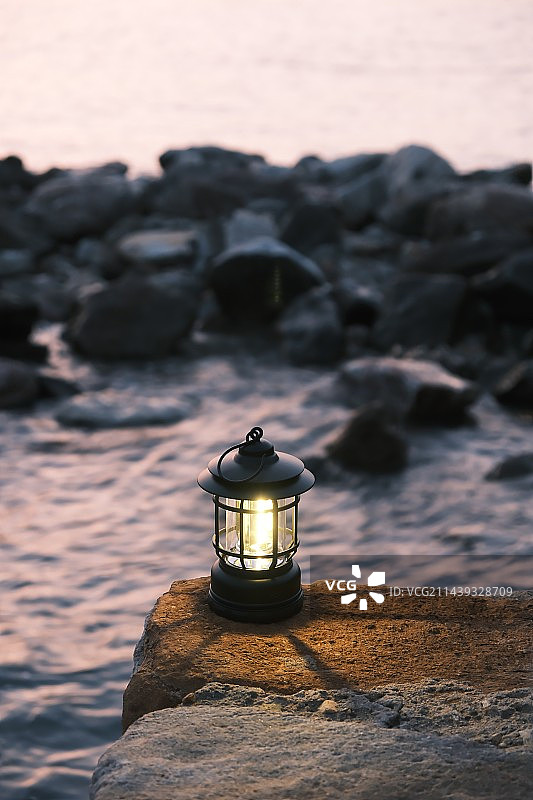 海滩上的马灯特写镜头图片素材