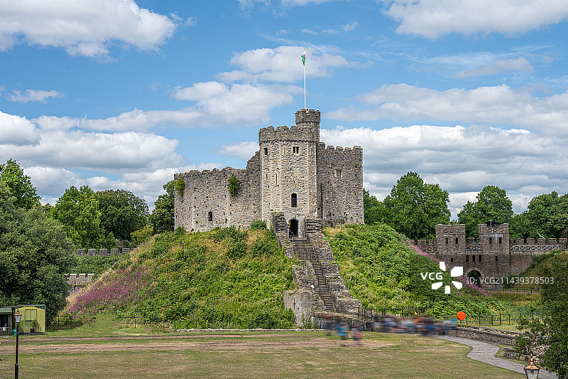 英国卡迪夫中世纪城堡图片素材