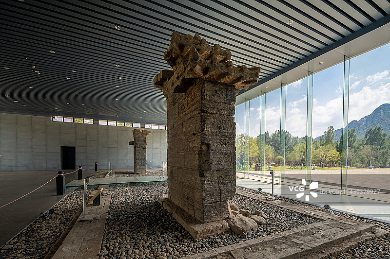 河南省郑州市登封市嵩山少室山登封汉三阙少室阙图片素材