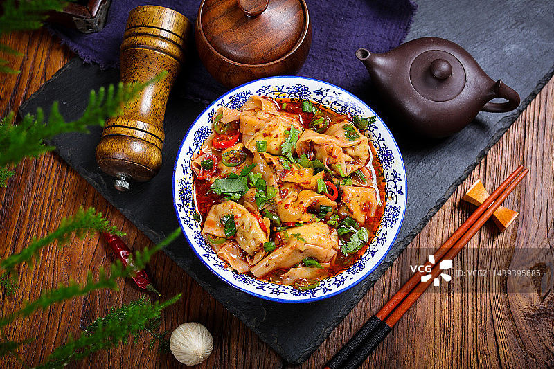 家常美味小吃美食红油水饺馄饨图片素材