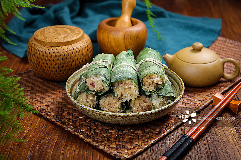 美味特色小吃美食粽香糯米饭图片素材