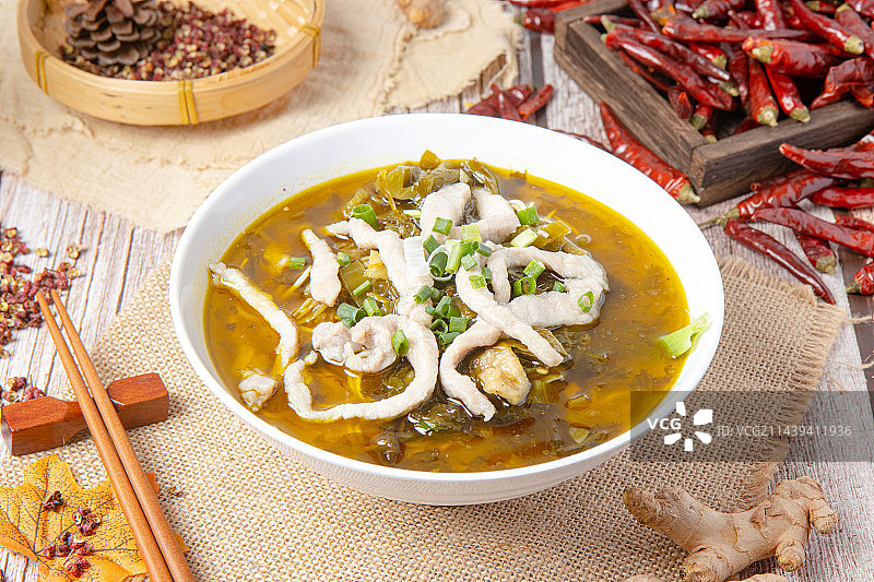 重庆酸菜肉丝小面图片素材