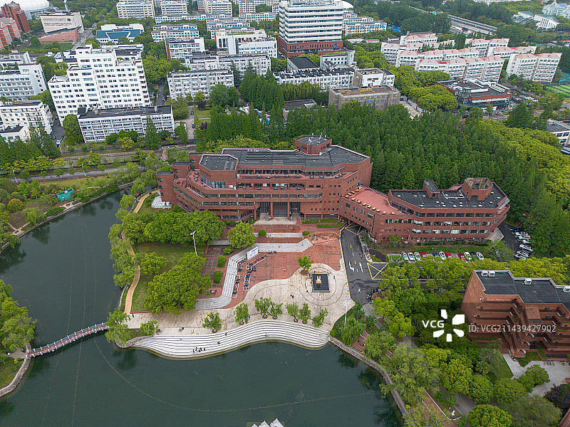 航拍上海交通大学图片素材