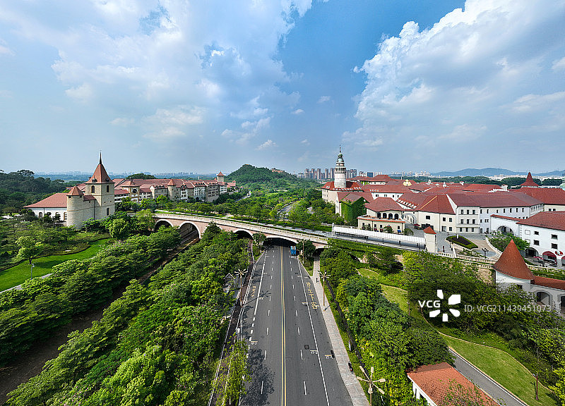 广东省东莞市大朗镇松山湖风景区桃源公园华为溪流背坡村航拍图片素材