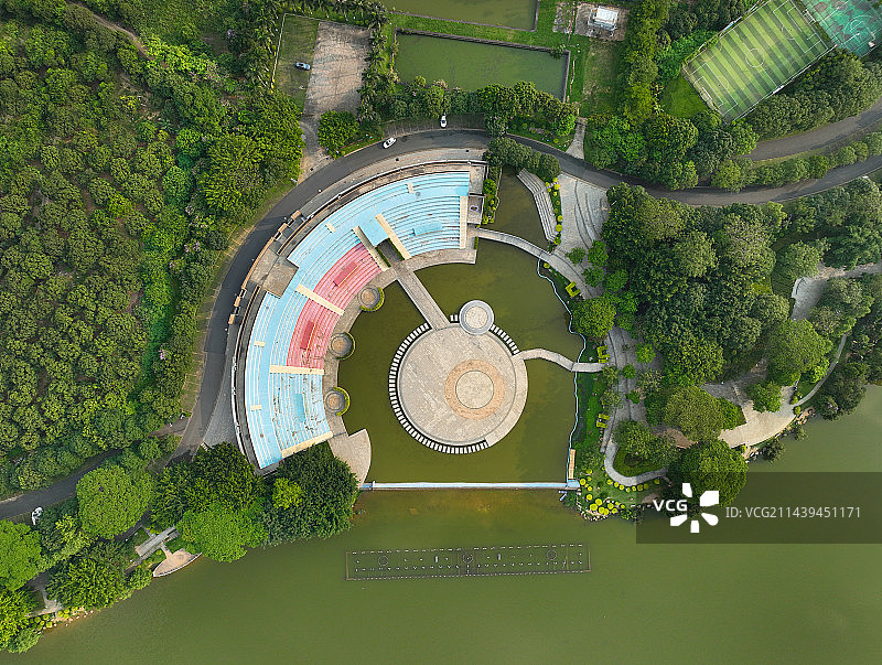 广东省东莞市大朗镇松山湖产业园松湖广场航拍图片素材