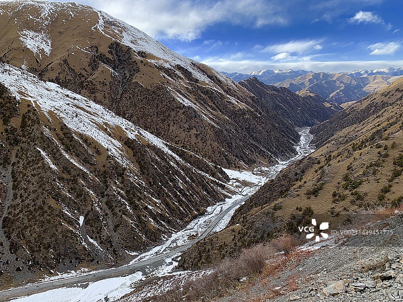 西藏那曲比如县S303省道图片素材