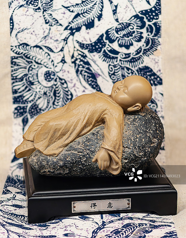 石雕工艺品图片素材